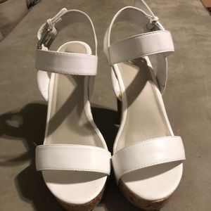 Apt 9 White Sandal
